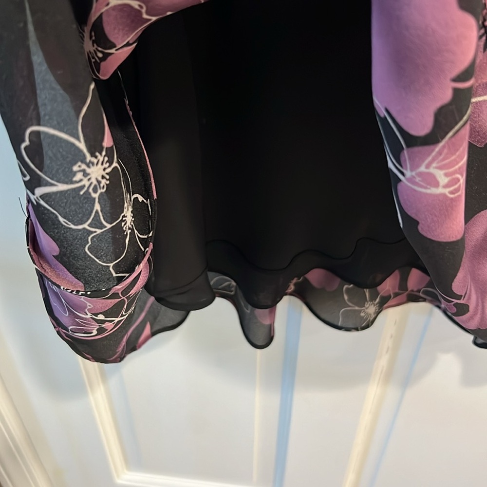 Hayley Matthews Floral Skirt and Top - Picture 4 of 10